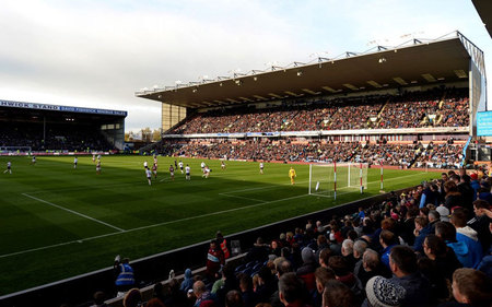 她此次夺冠 她此次夺冠